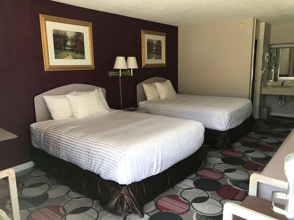 Rodeway Inn Dalton Quarto foto
